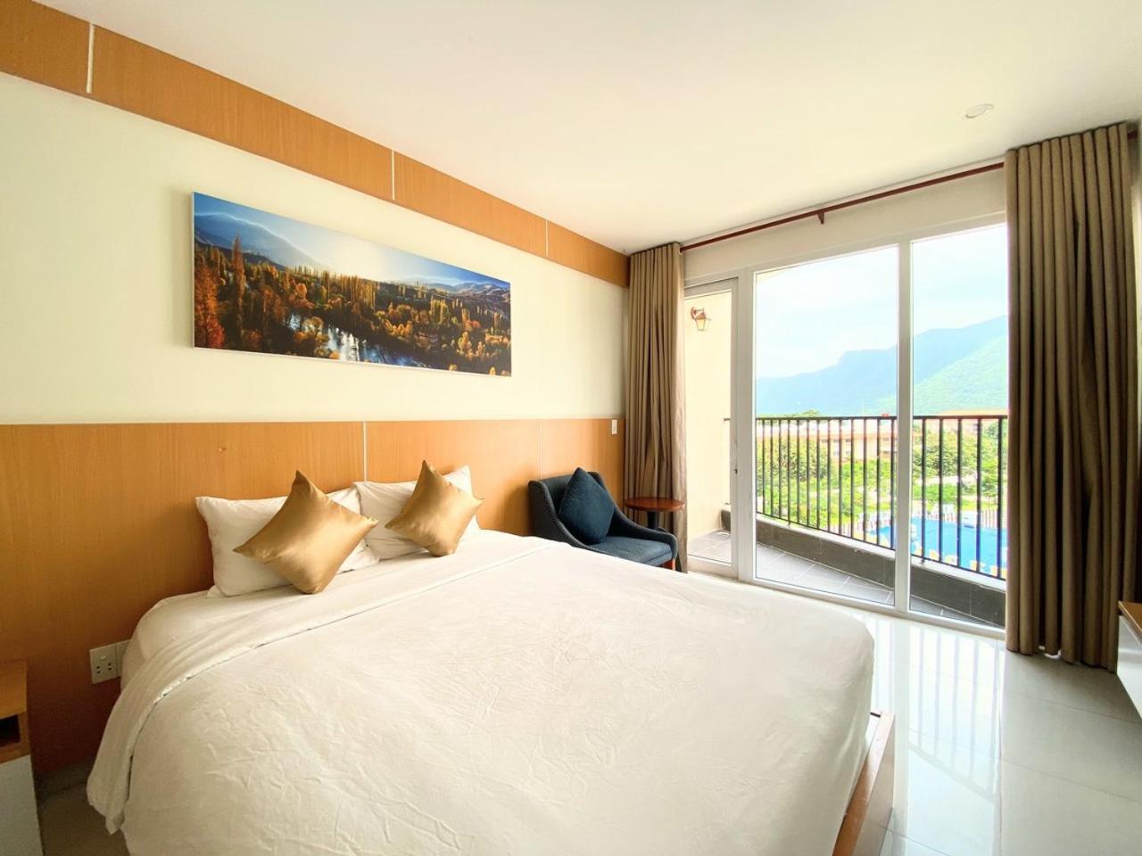 Conson Hotel Chi Khu Co Ong Zewnętrze zdjęcie