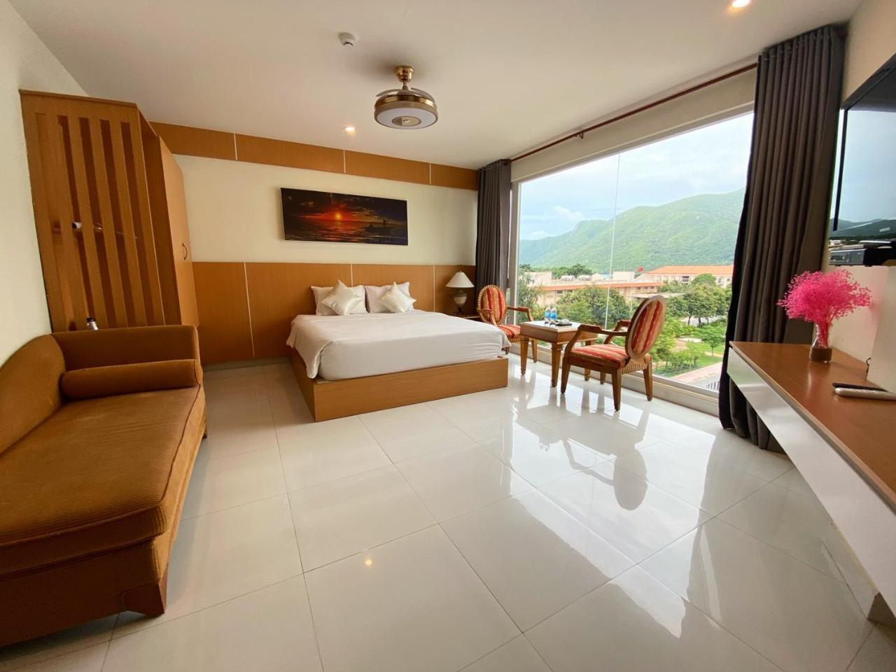 Conson Hotel Chi Khu Co Ong Zewnętrze zdjęcie